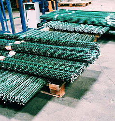 Композитные садовые колышки